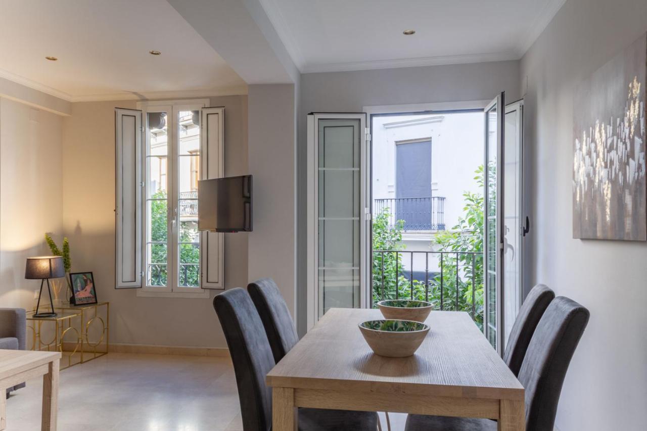 Centriko Conteros Apartment Seville Exterior photo