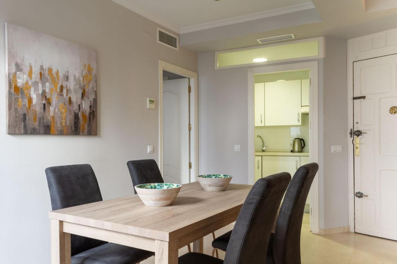 Centriko Conteros Apartment Seville Exterior photo
