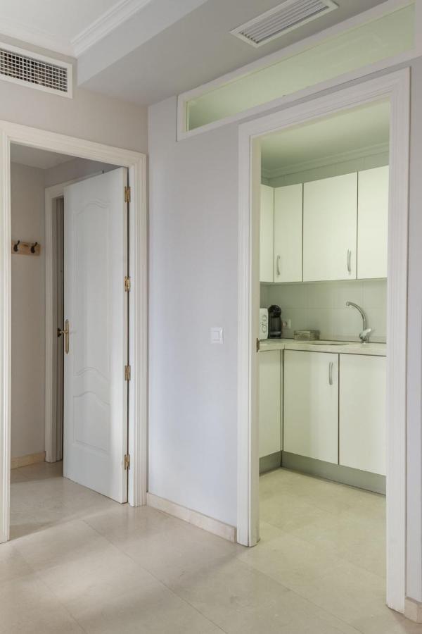 Centriko Conteros Apartment Seville Exterior photo