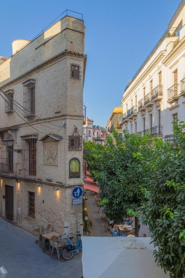 Centriko Conteros Apartment Seville Exterior photo