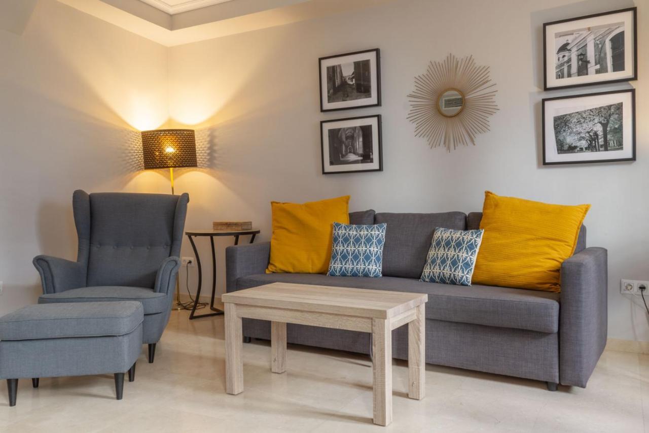 Centriko Conteros Apartment Seville Exterior photo