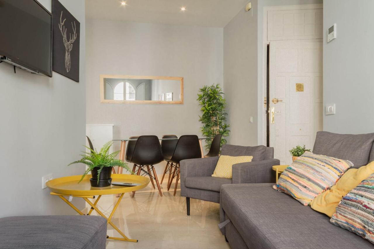 Centriko Conteros Apartment Seville Exterior photo